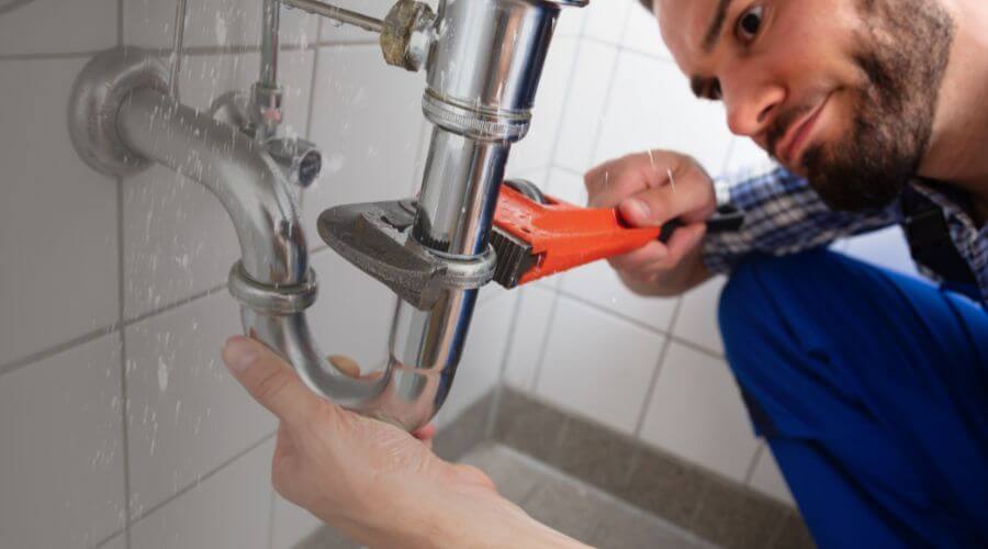 Professional same day plumber services in Strong City, KS